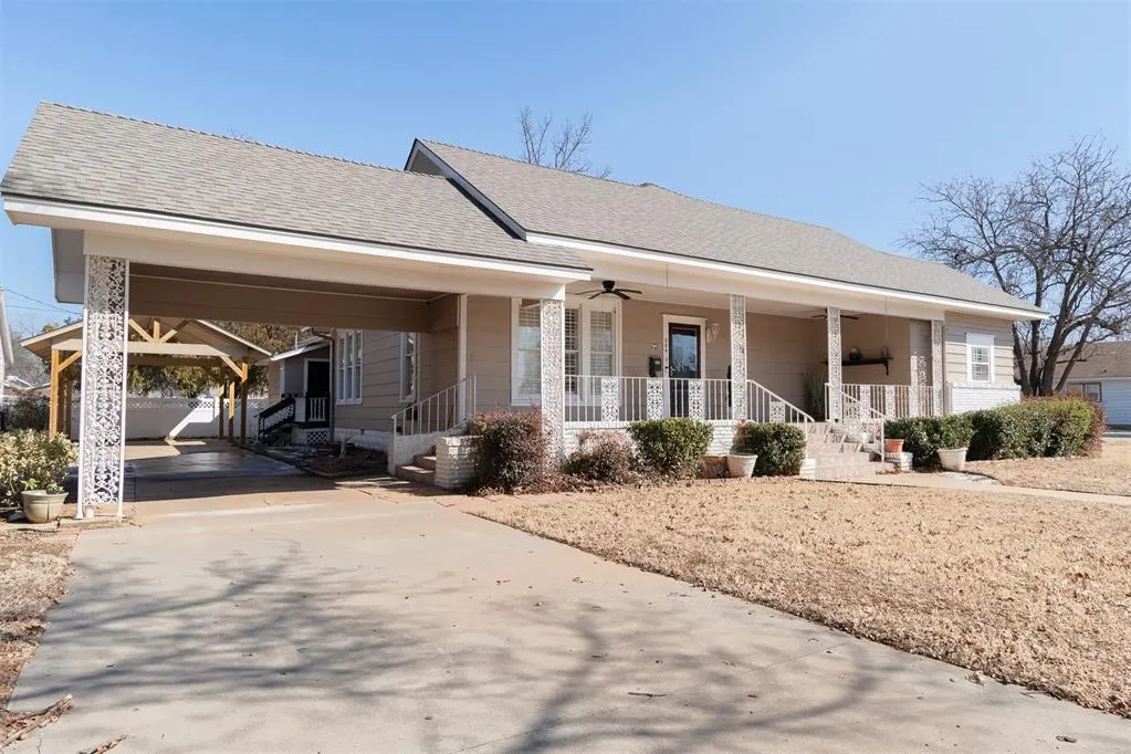 Photo 5 — 804 N Willow Street, Pauls Valley, OK 73075