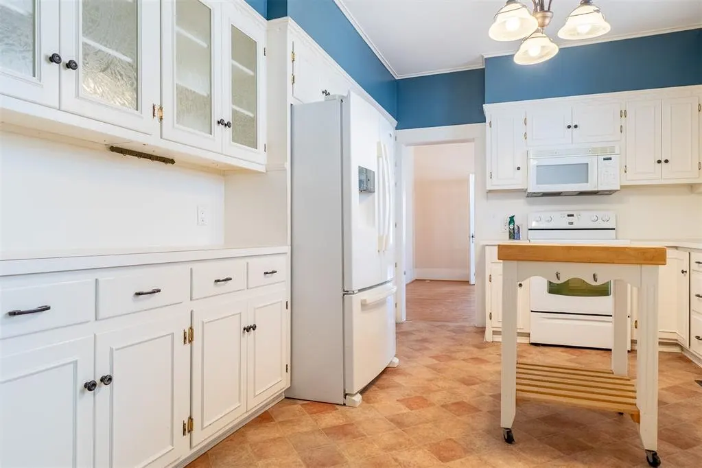 Photo 11 — 804 N Willow Street, Pauls Valley, OK 73075