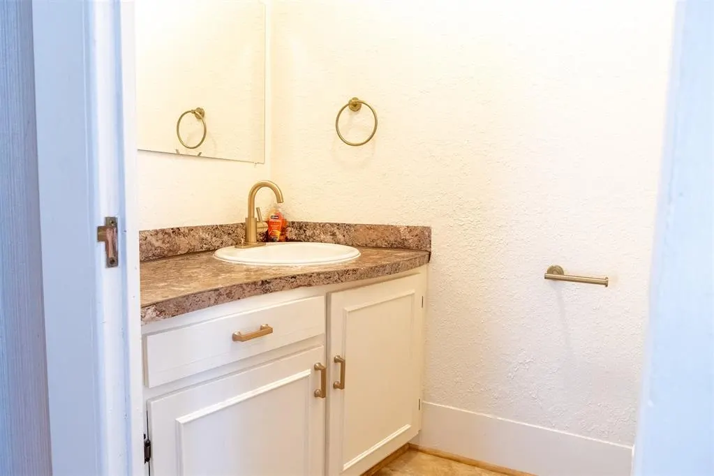 Photo 18 — 804 N Willow Street, Pauls Valley, OK 73075