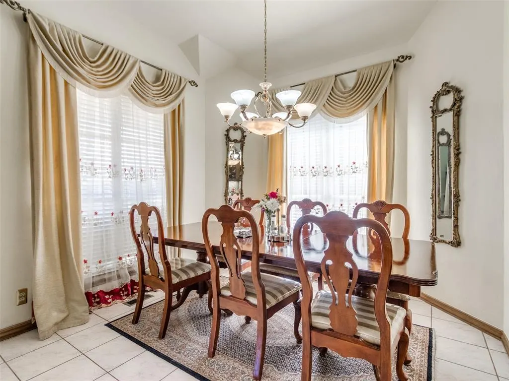 Photo 14 — 11408 Brockton Place, Oklahoma City, OK 73162
