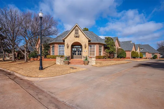 Front exterior — 3011 NW 160th Street, Edmond, OK 73013