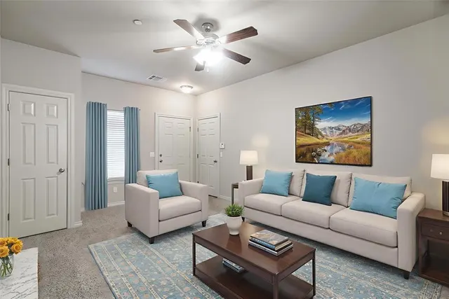 Photo 3 — 1016 SW 92nd Street, Oklahoma City, OK 73139