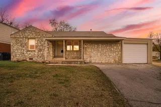 Sold home at 2544 NW 34th Street
