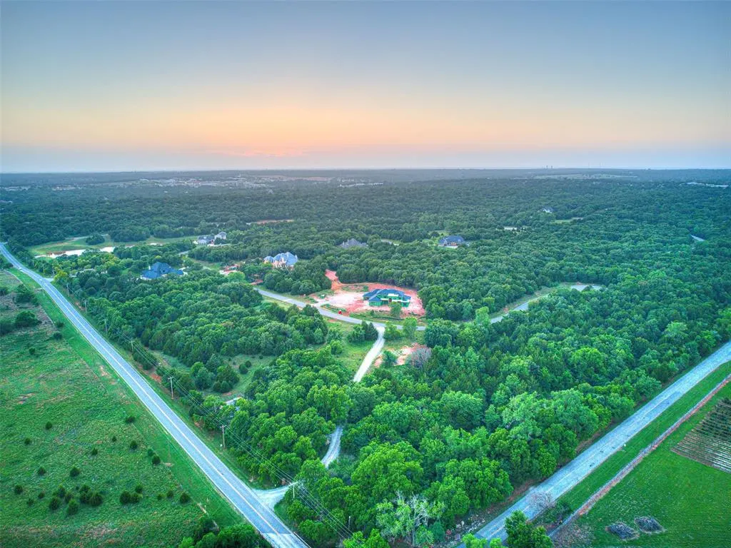 Photo 18 — 5917 Harper Creek Trail, Edmond, OK 73034