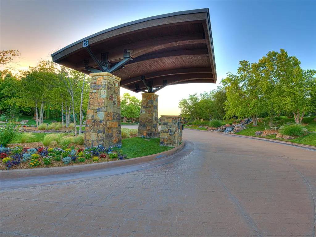Photo 33 — 5917 Harper Creek Trail, Edmond, OK 73034