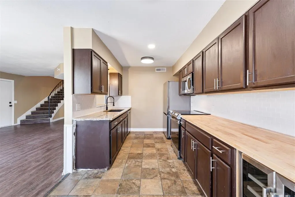 Photo 12 — 11333 N May Avenue, Oklahoma City, OK 73120