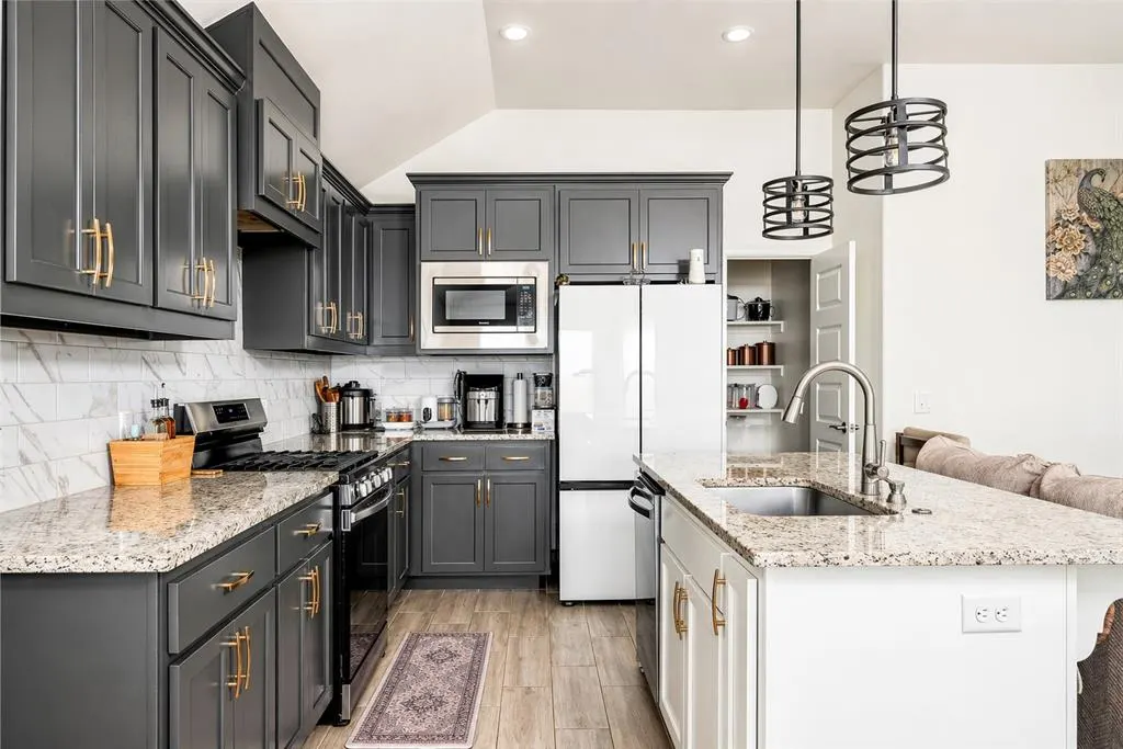 Photo 4 — 9501 NW 93rd Street, Yukon, OK 73099