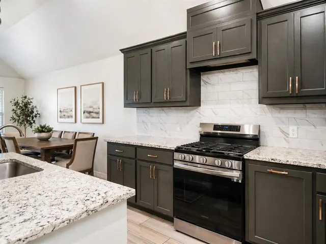 Photo 7 — 9501 NW 93rd Street, Yukon, OK 73099