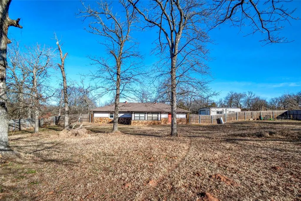 Photo 12 — 1505 E 8th Street, Chandler, OK 74834