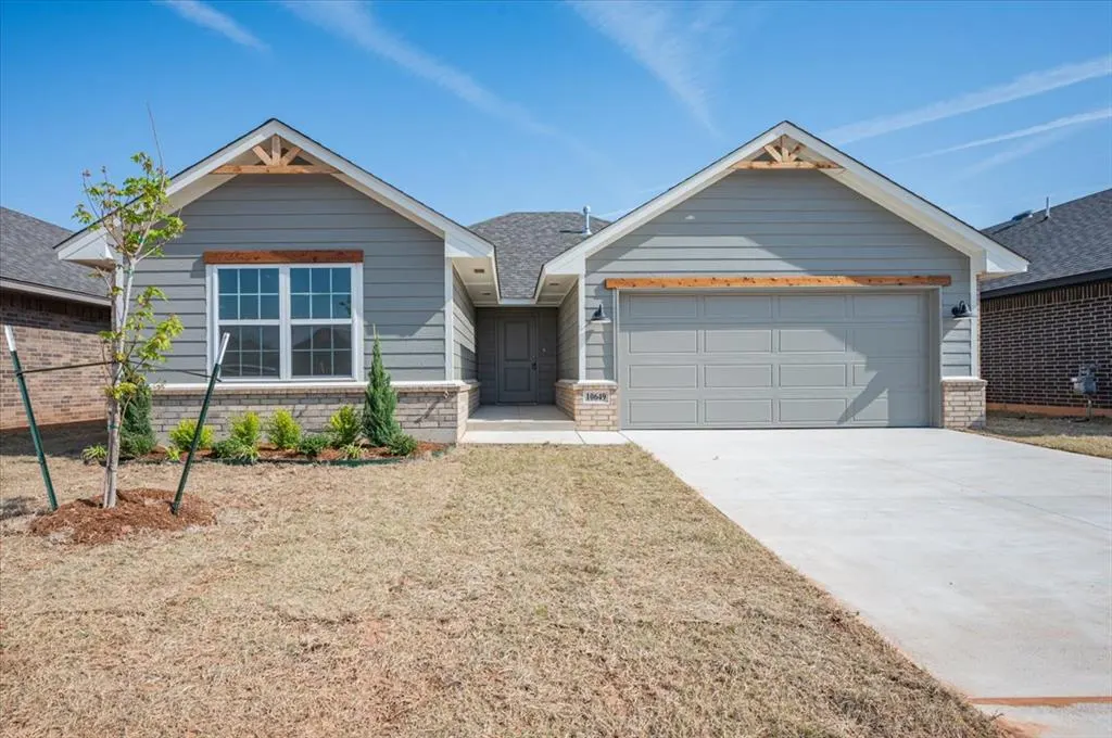 Front exterior — 10649 SW 18th Street, Yukon, OK 73099
