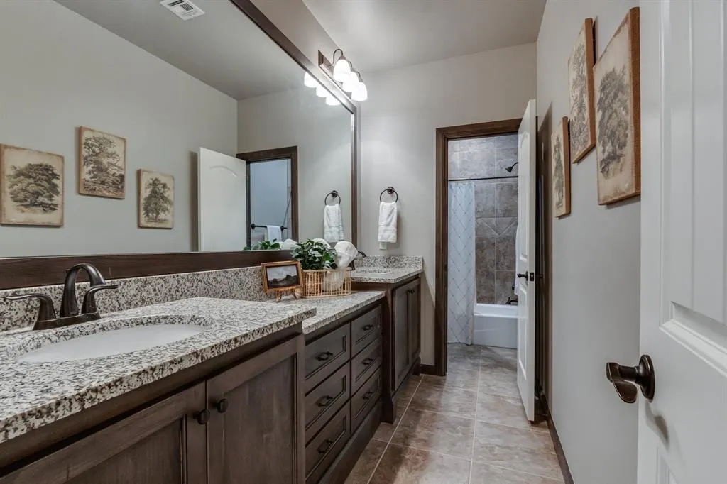 Photo 33 — 3120 Melody Manor, Choctaw, OK 73020
