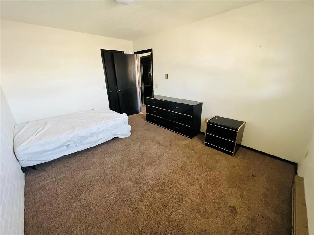 Photo 10 — 1020 N 6th Street 8 & 5, Weatherford, OK 73096