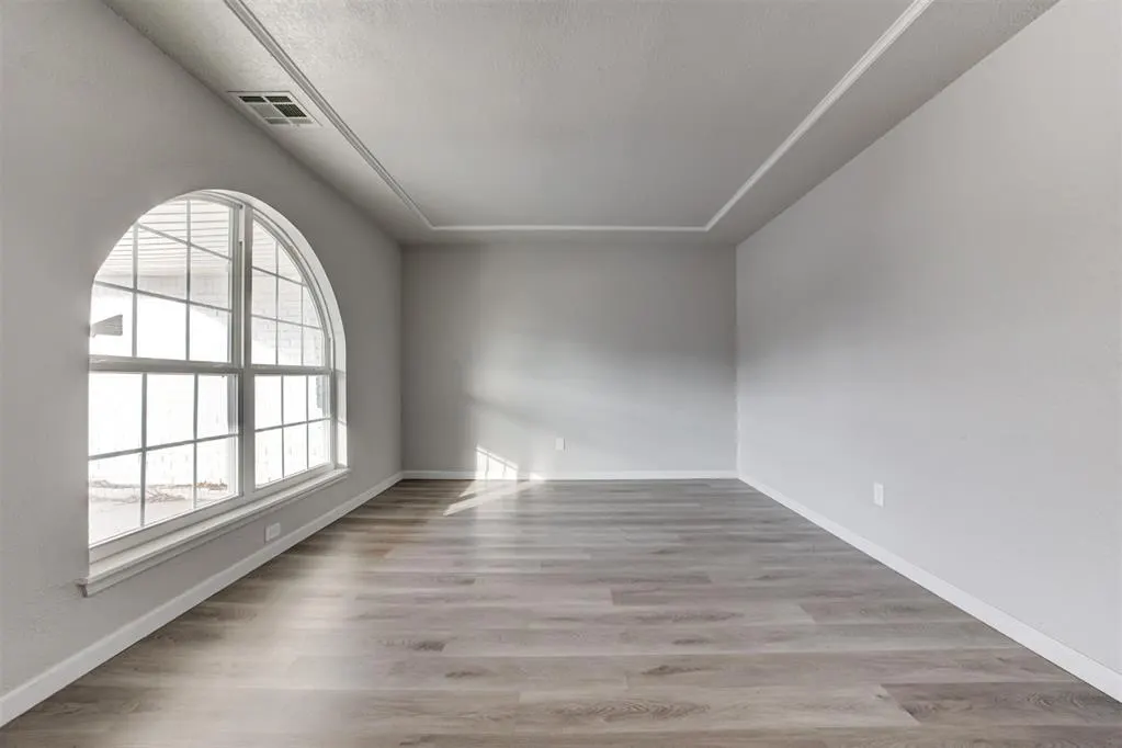 Photo 7 — 1013 SW 95th Street, Oklahoma City, OK 73139