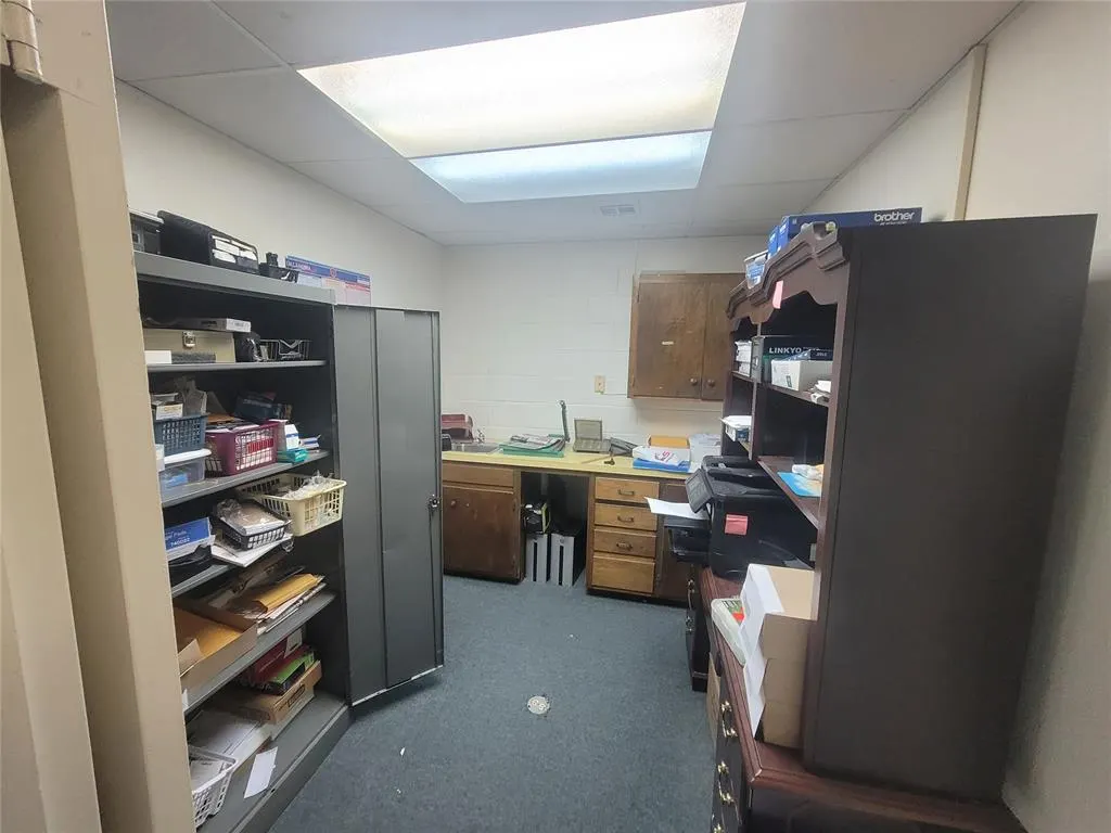 Photo 12 — 405 N Harmon Avenue, Watonga, OK 73772