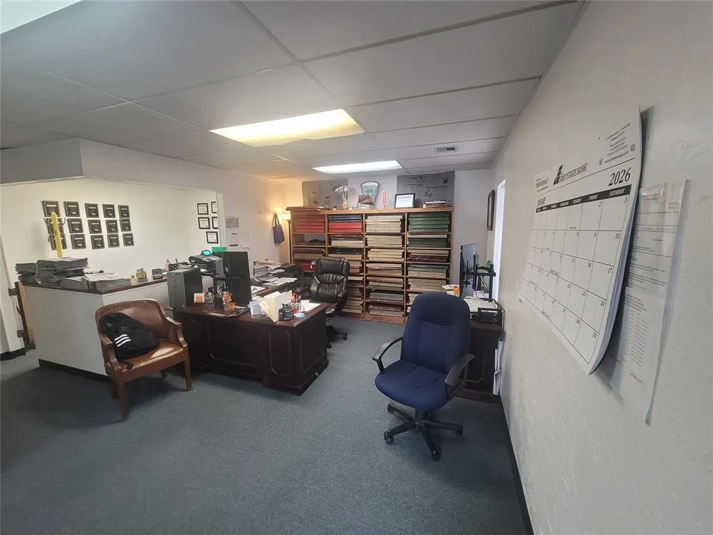 Photo 15 — 405 N Harmon Avenue, Watonga, OK 73772