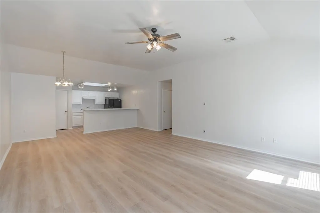 Photo 4 — 416 Blue Spruce Drive, Oklahoma City, OK 73130