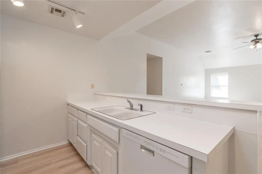 Photo 15 — 416 Blue Spruce Drive, Oklahoma City, OK 73130