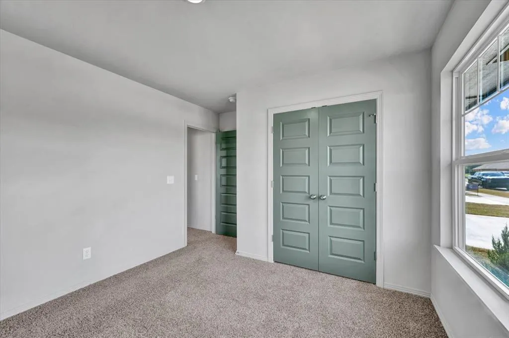 Photo 31 — 10657 SW 18th Street, Yukon, OK 73099