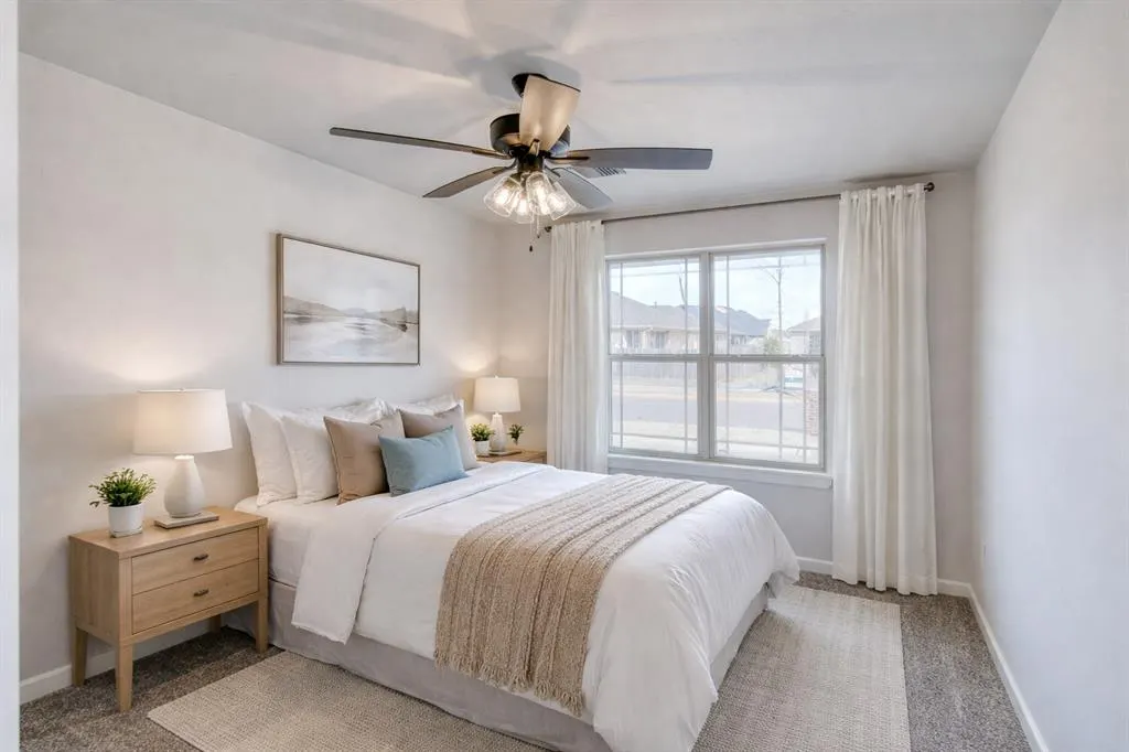 Photo 31 — 13324 SW 8th Street, Yukon, OK 73099