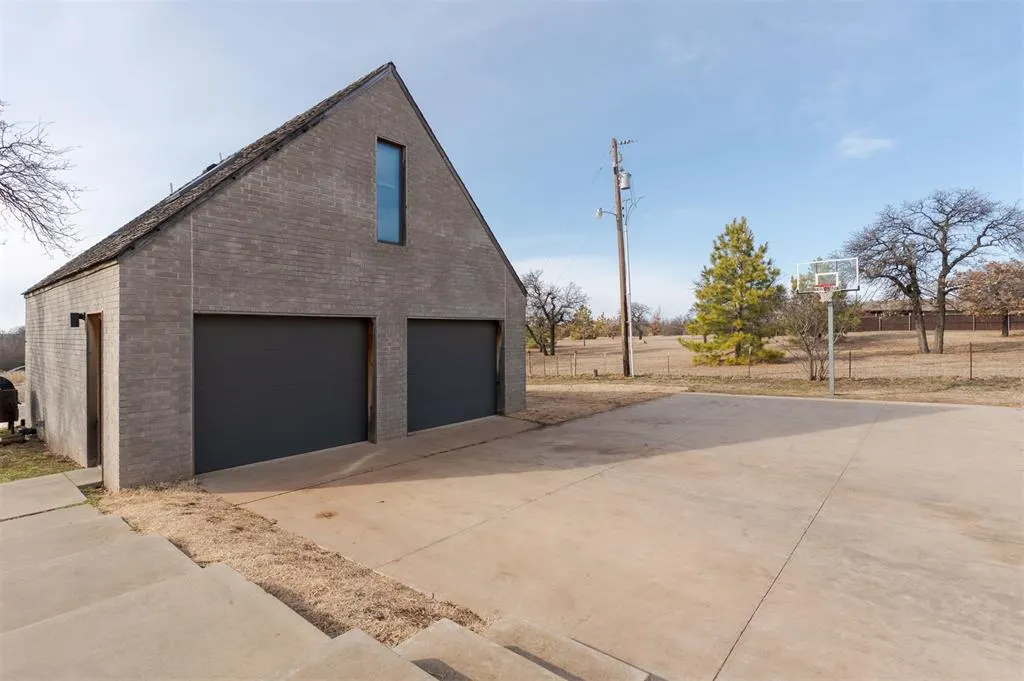 Photo 44 — 8925 Acre View Drive, Oklahoma City, OK 73151