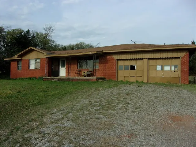 Photo 3 — 103355 S 3350 Road, McLoud, OK 74851