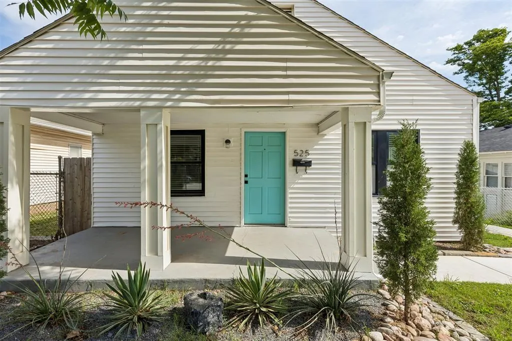Photo 5 — 525 NW 27th Street, Oklahoma City, OK 73103