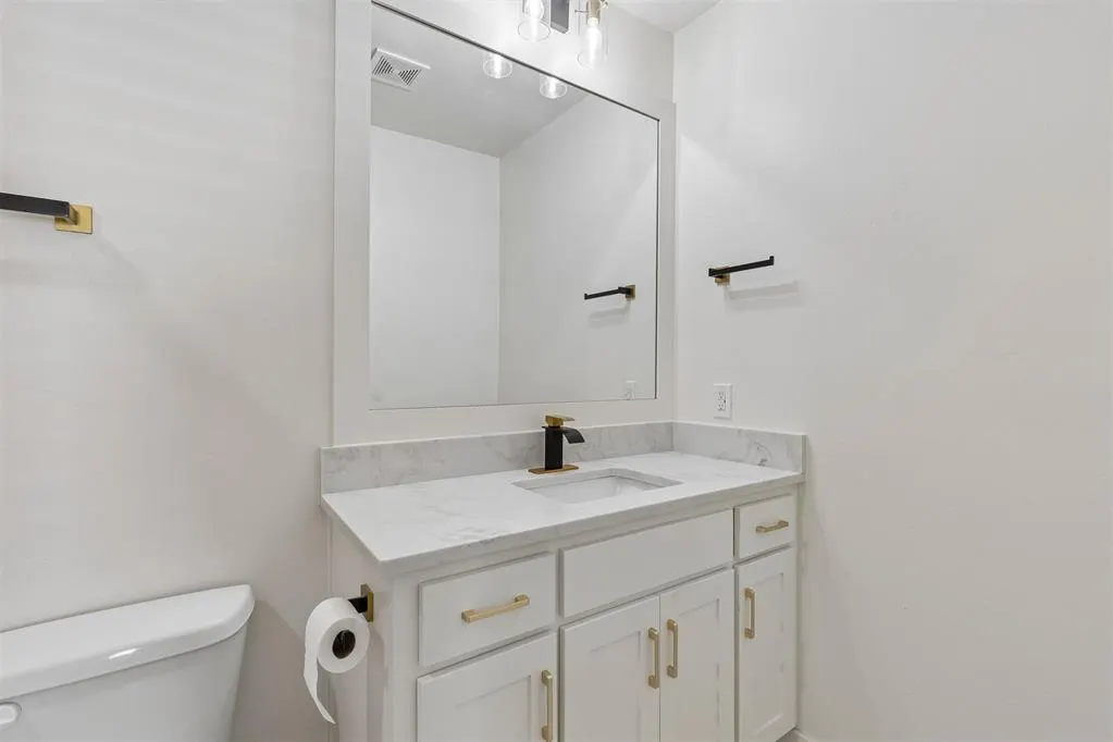 Photo 21 — 525 NW 27th Street, Oklahoma City, OK 73103