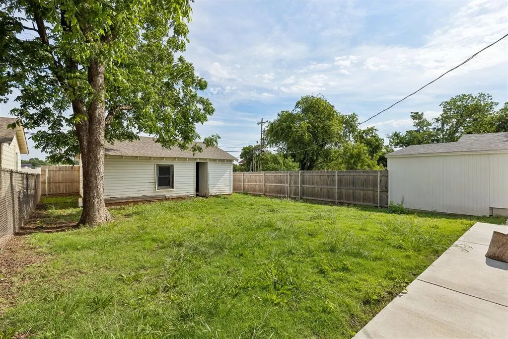 Photo 34 — 525 NW 27th Street, Oklahoma City, OK 73103
