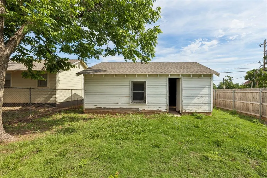 Photo 37 — 525 NW 27th Street, Oklahoma City, OK 73103