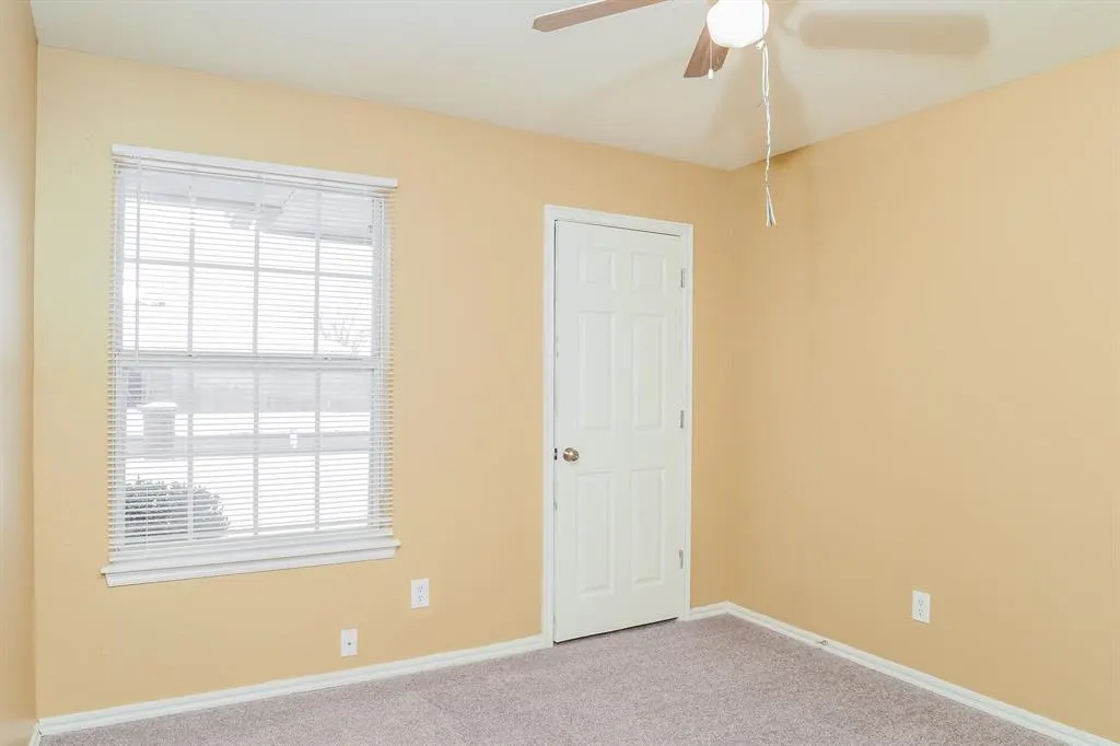 Photo 10 — 3708 Windrun Place, Oklahoma City, OK 73179