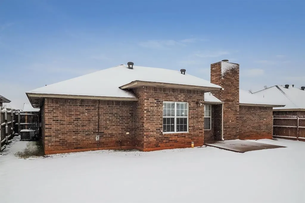 Photo 15 — 3708 Windrun Place, Oklahoma City, OK 73179