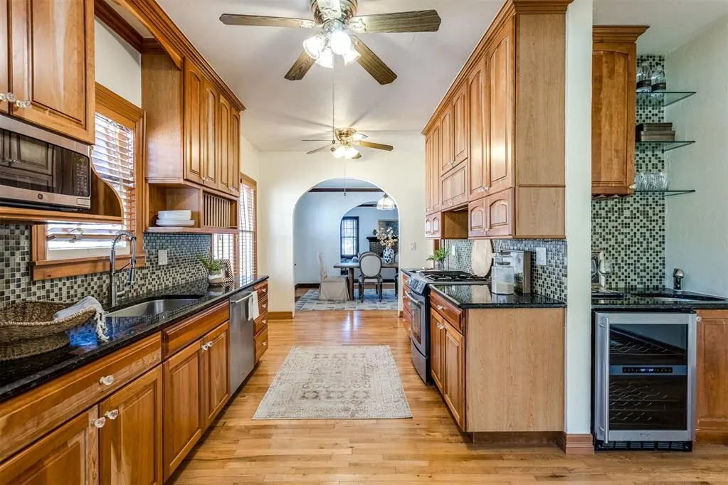 Photo 14 — 1909 N Gatewood Avenue, Oklahoma City, OK 73106