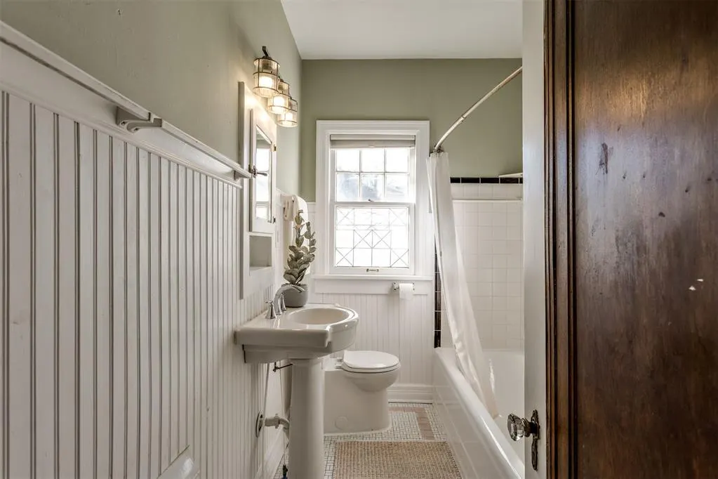 Photo 18 — 1909 N Gatewood Avenue, Oklahoma City, OK 73106
