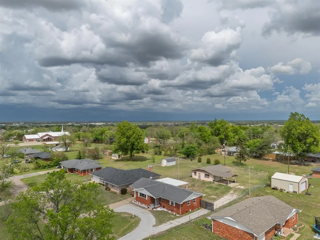Photo 32 — 3003 N Bell Avenue, Shawnee, OK 74804
