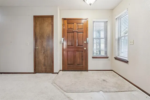 Photo 3 — 4406 S Olie Avenue, Oklahoma City, OK 73109