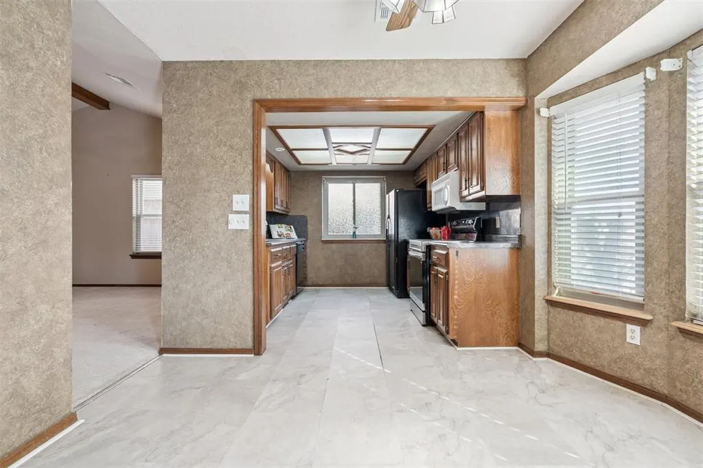 Photo 17 — 4406 S Olie Avenue, Oklahoma City, OK 73109