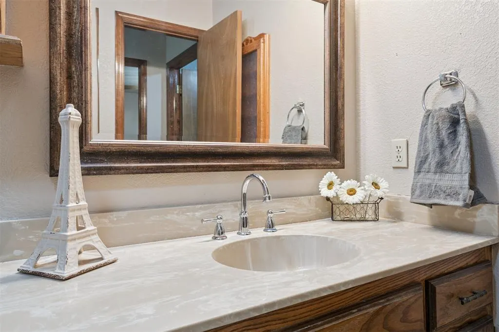 Photo 30 — 4406 S Olie Avenue, Oklahoma City, OK 73109