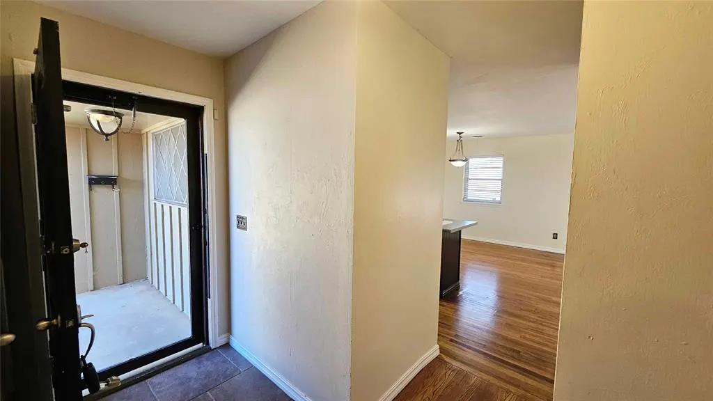 Photo 3 — 4205 NW 60th Street, Oklahoma City, OK 73112
