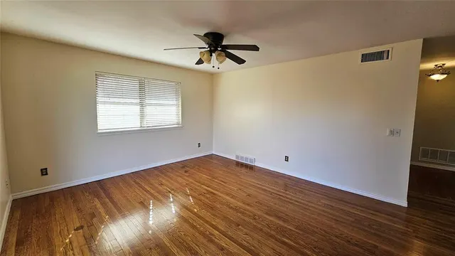 Photo 8 — 4205 NW 60th Street, Oklahoma City, OK 73112