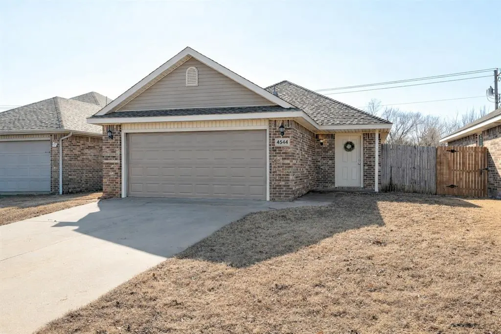 Front exterior — 4544 SE 81st Street, Oklahoma City, OK 73135