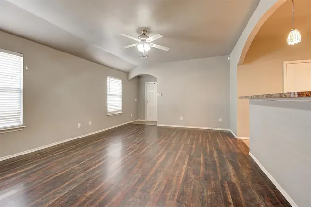 Photo 3 — 4544 SE 81st Street, Oklahoma City, OK 73135