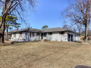 Sold home at 2101 SW 69th Street
