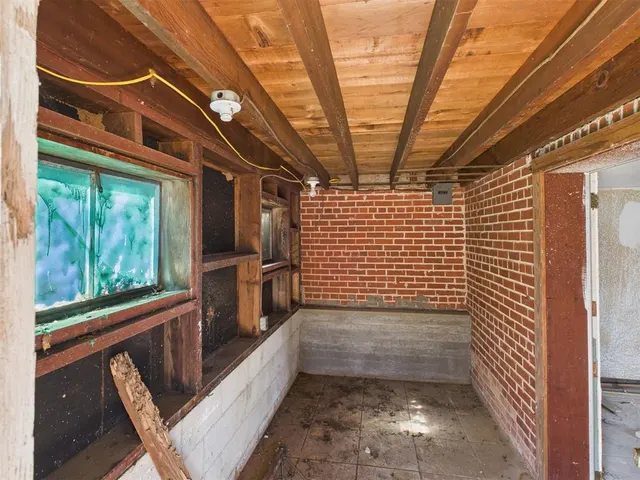 Photo 4 — 410 S Lowe Avenue, Pauls Valley, OK 73075