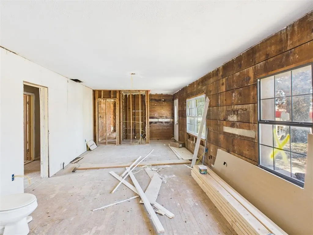 Photo 17 — 410 S Lowe Avenue, Pauls Valley, OK 73075