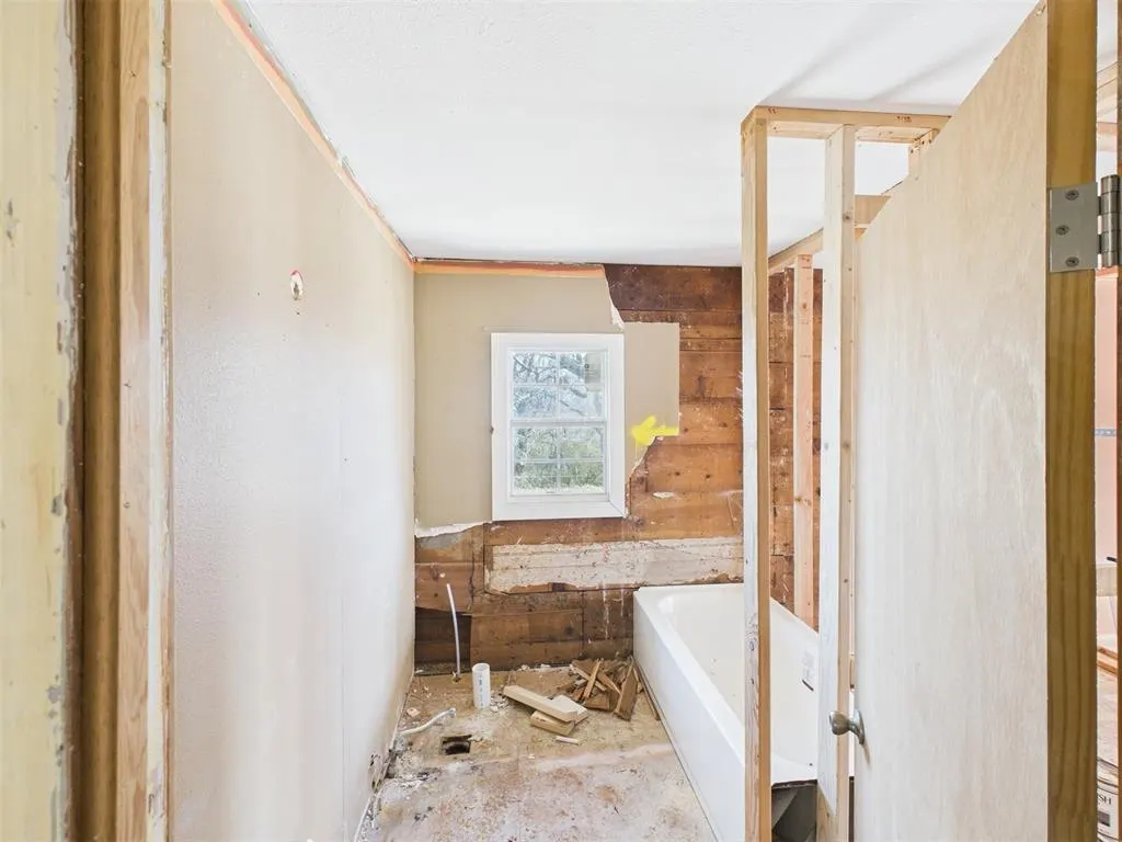 Photo 23 — 410 S Lowe Avenue, Pauls Valley, OK 73075