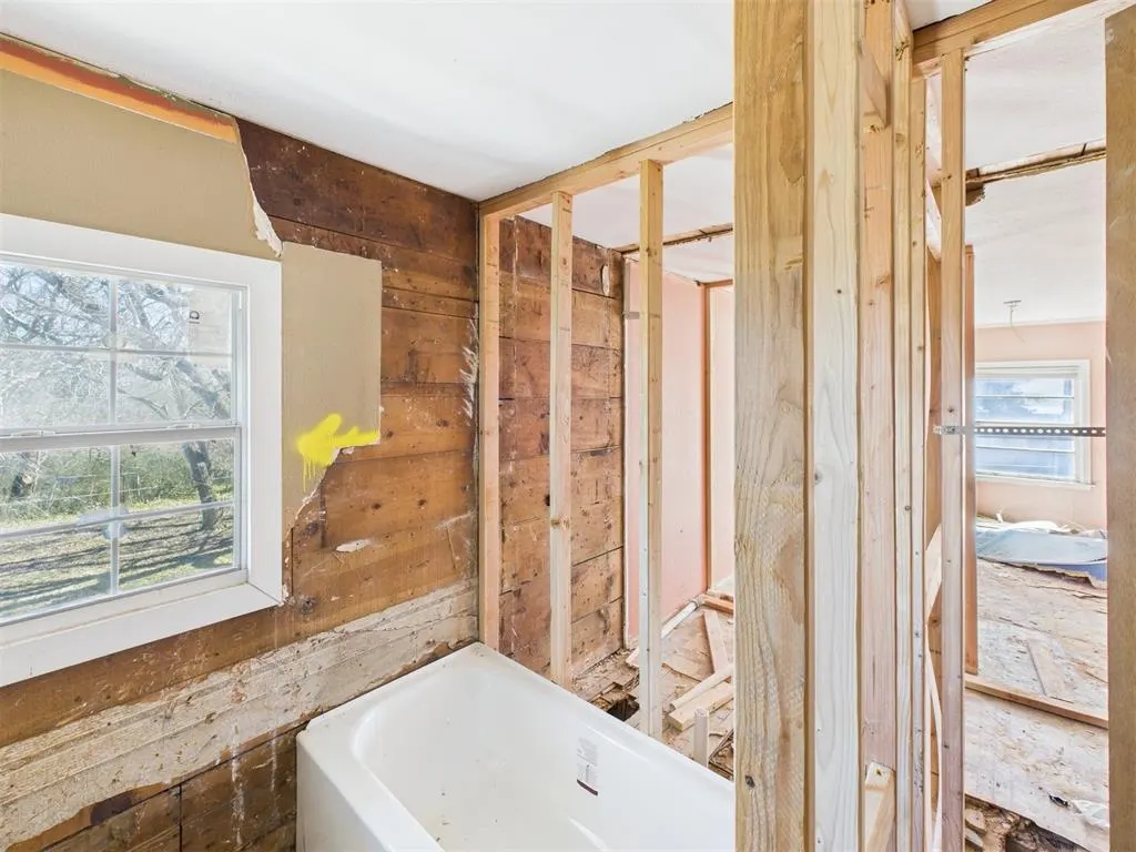 Photo 24 — 410 S Lowe Avenue, Pauls Valley, OK 73075