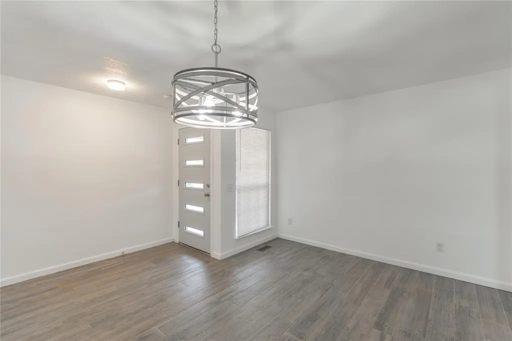 Photo 6 — 5421 NW 65th Street, Warr Acres, OK 73132