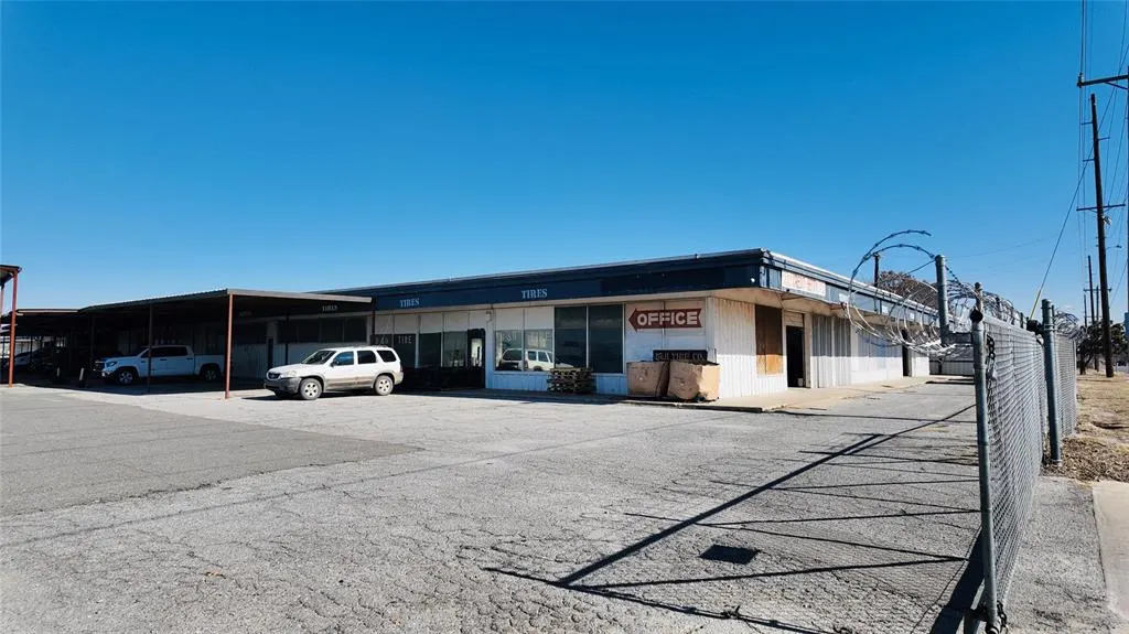 Photo 8 — 1520 S Central Avenue, Oklahoma City, OK 73129
