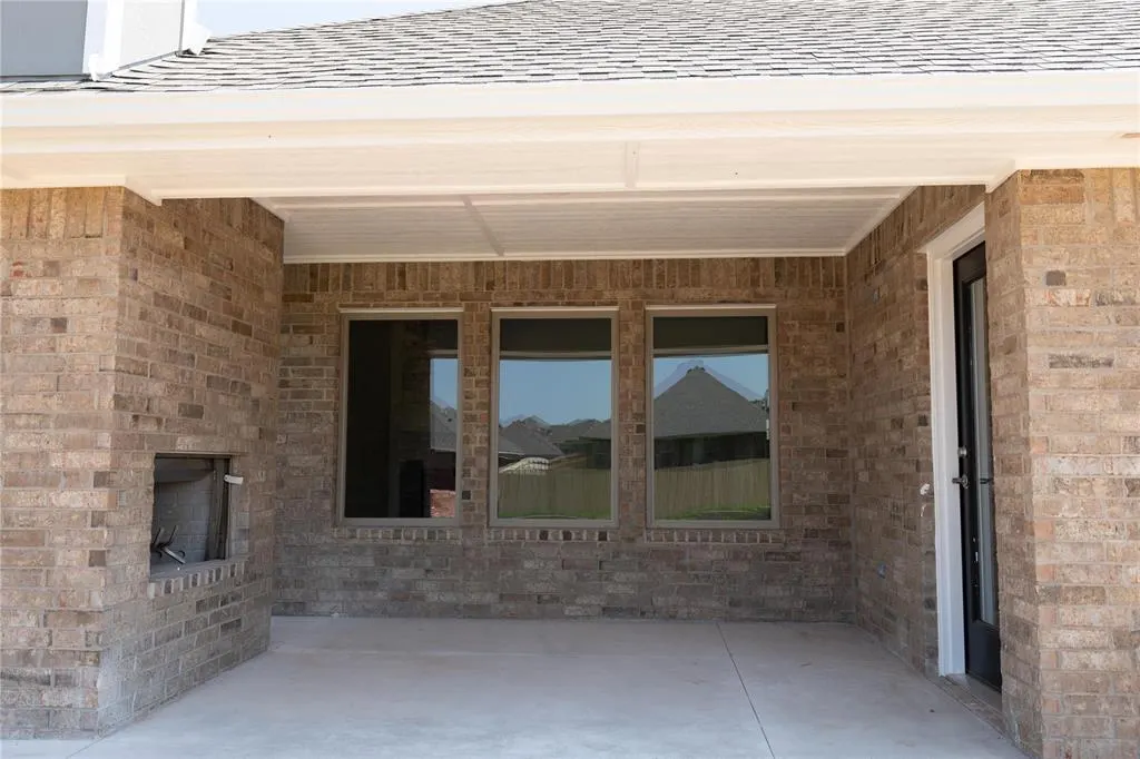 Photo 7 — 8416 Hazelwood Way, Edmond, OK 73034