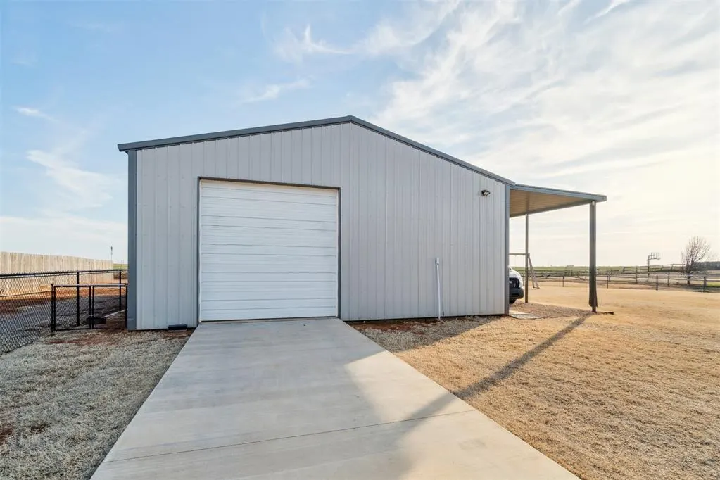 Photo 43 — 8682 Hudson Lane, Piedmont, OK 73078